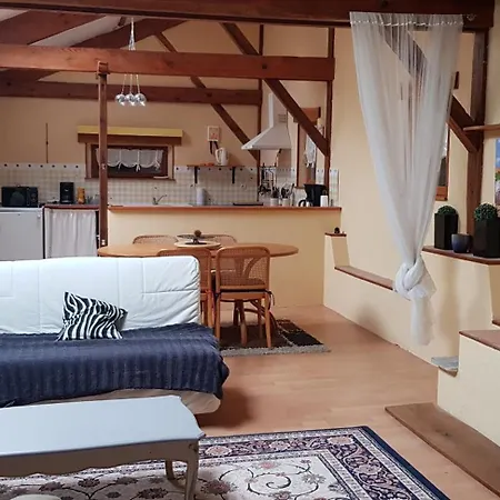 Pey Sud Holiday home *